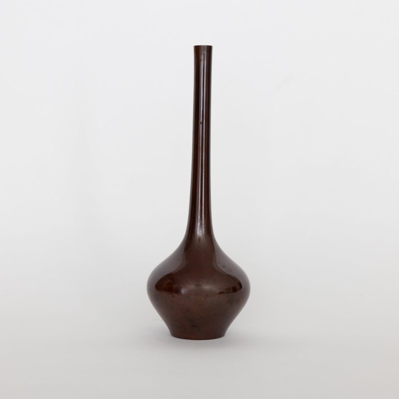 137 vintage bronze vase 451969