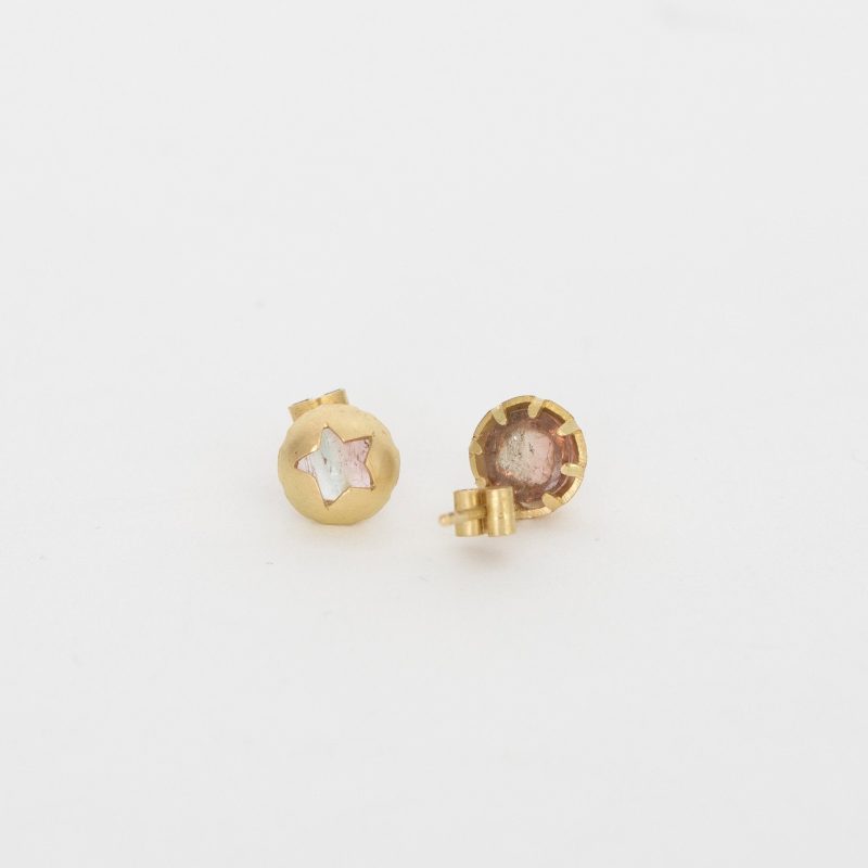 black barc star no 11 stud earrings 442591