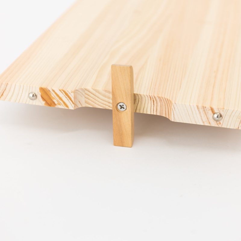 hinoki cutting board with stand 243887