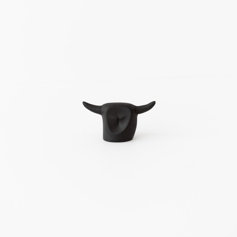 iron paper weight bull ts764 976712