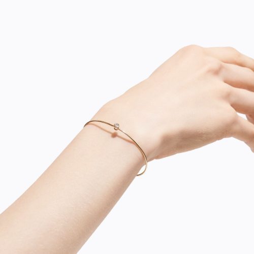 Shihara One-Stone Hoop Bracelet | Tortoise General Store