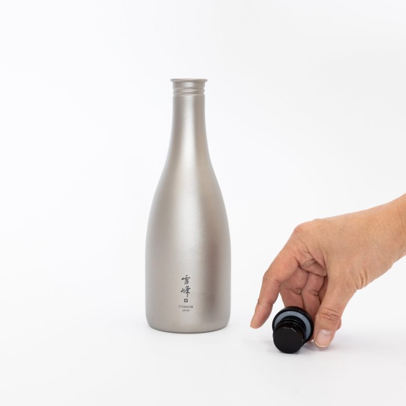 snow peak titanium sake bottle 684570