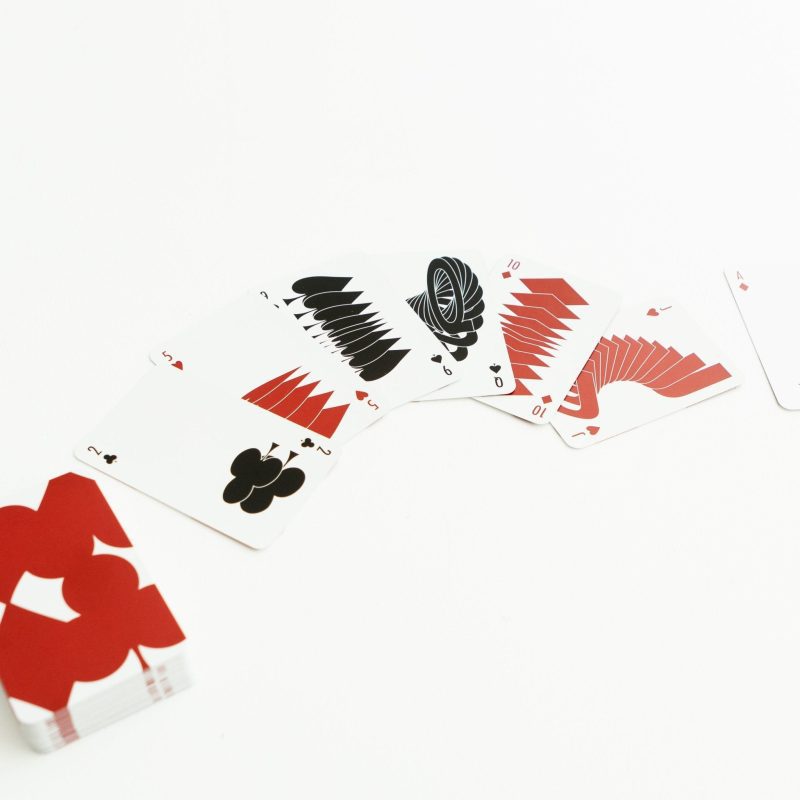 takenobu igarashi playing cards 808178